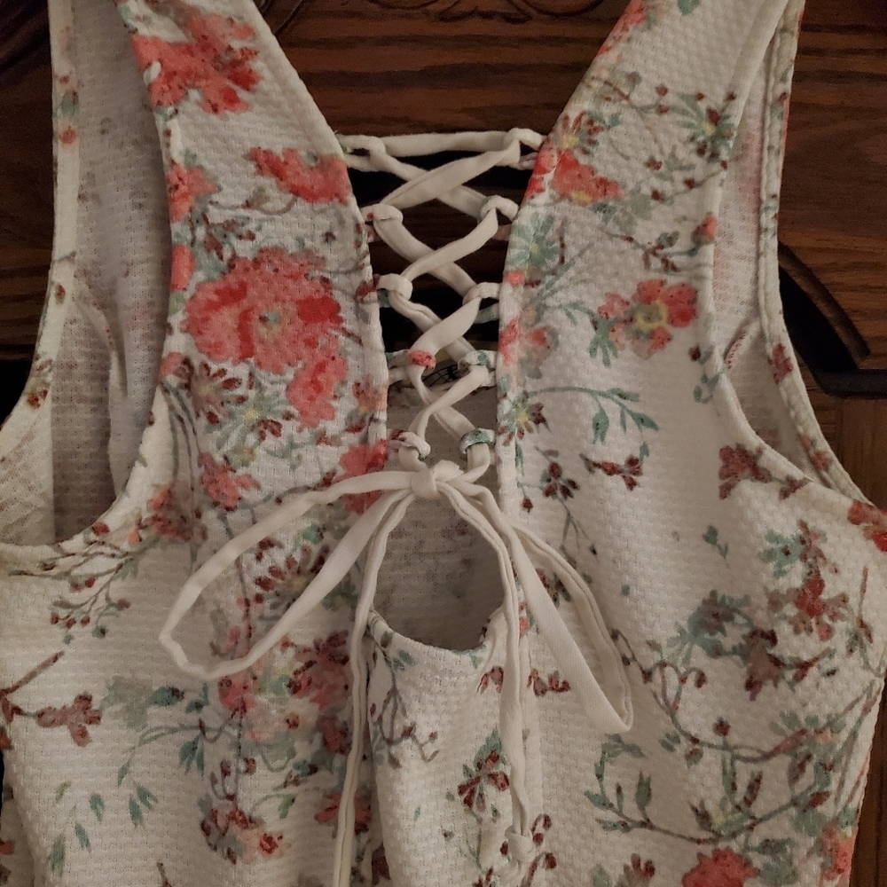 Jessica Simpson Women's Lace Up Back Dress - Picture 5 of 11